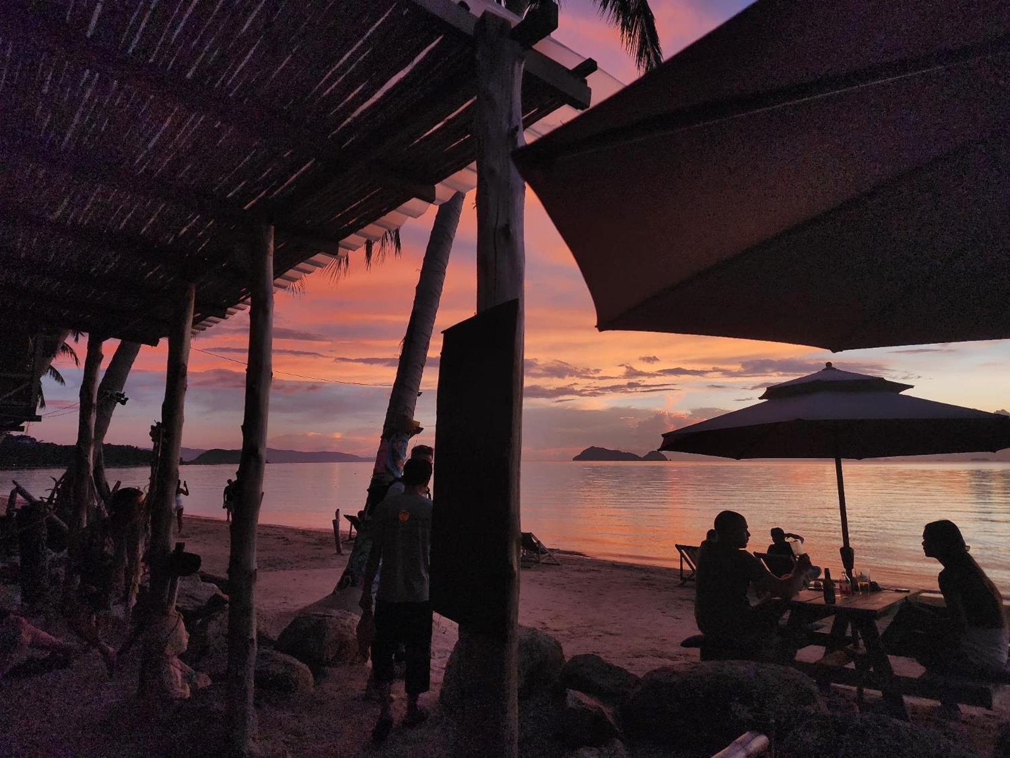 Castaway Beach Bungalows Srithanu Exterior foto